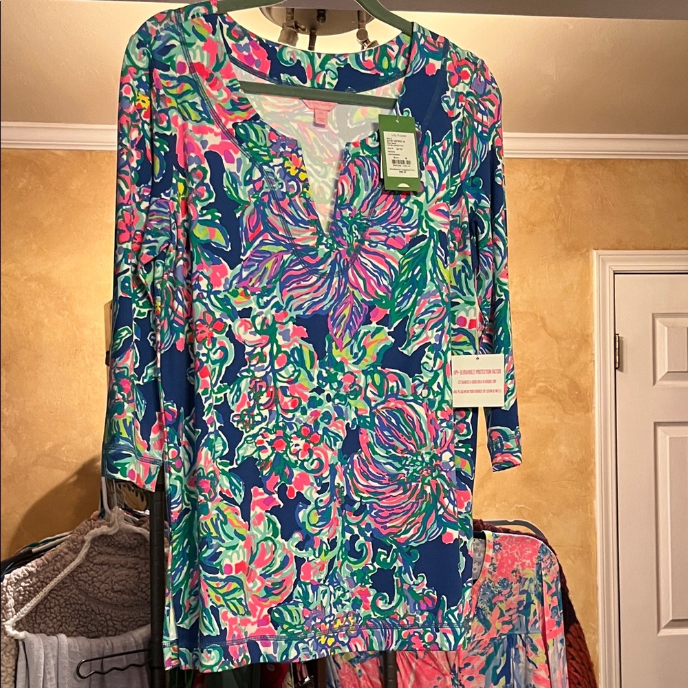 Vibrant Floral Print Top Lilly Pulitzer